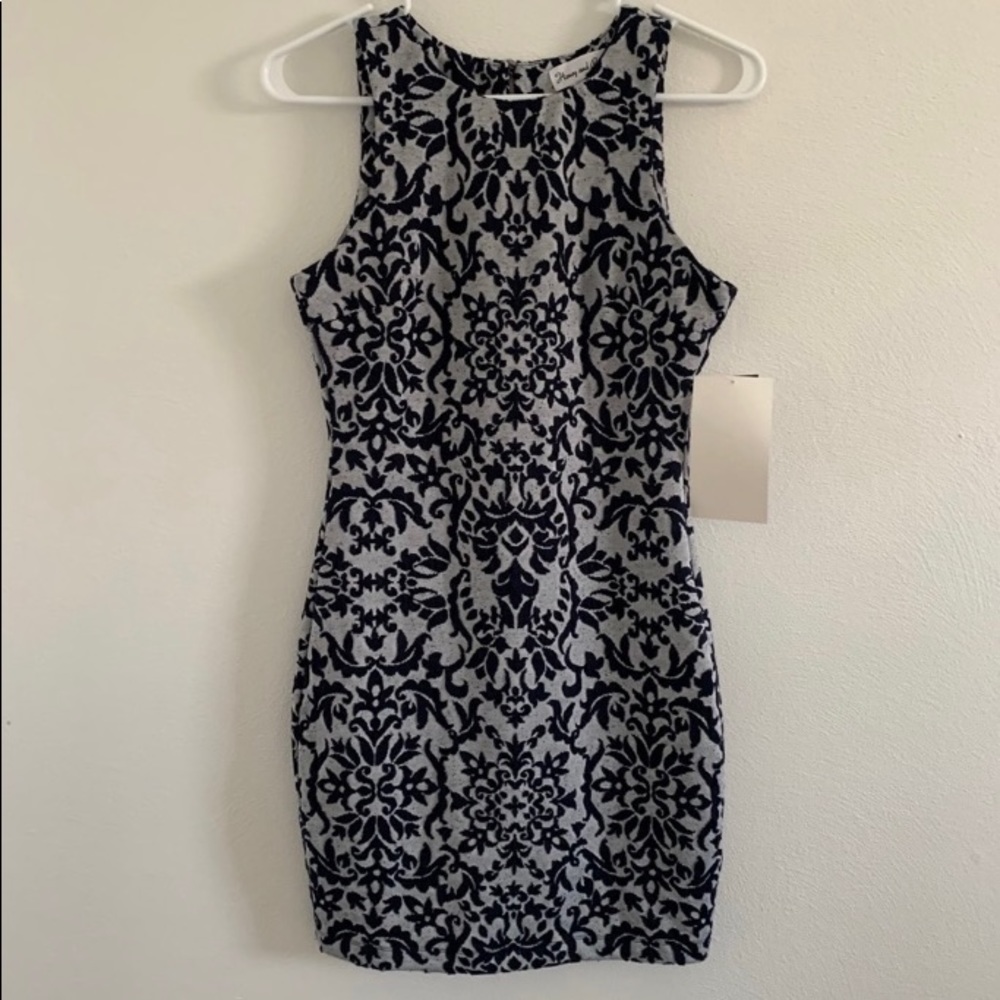Honey and Rosie fitted filigree print dress